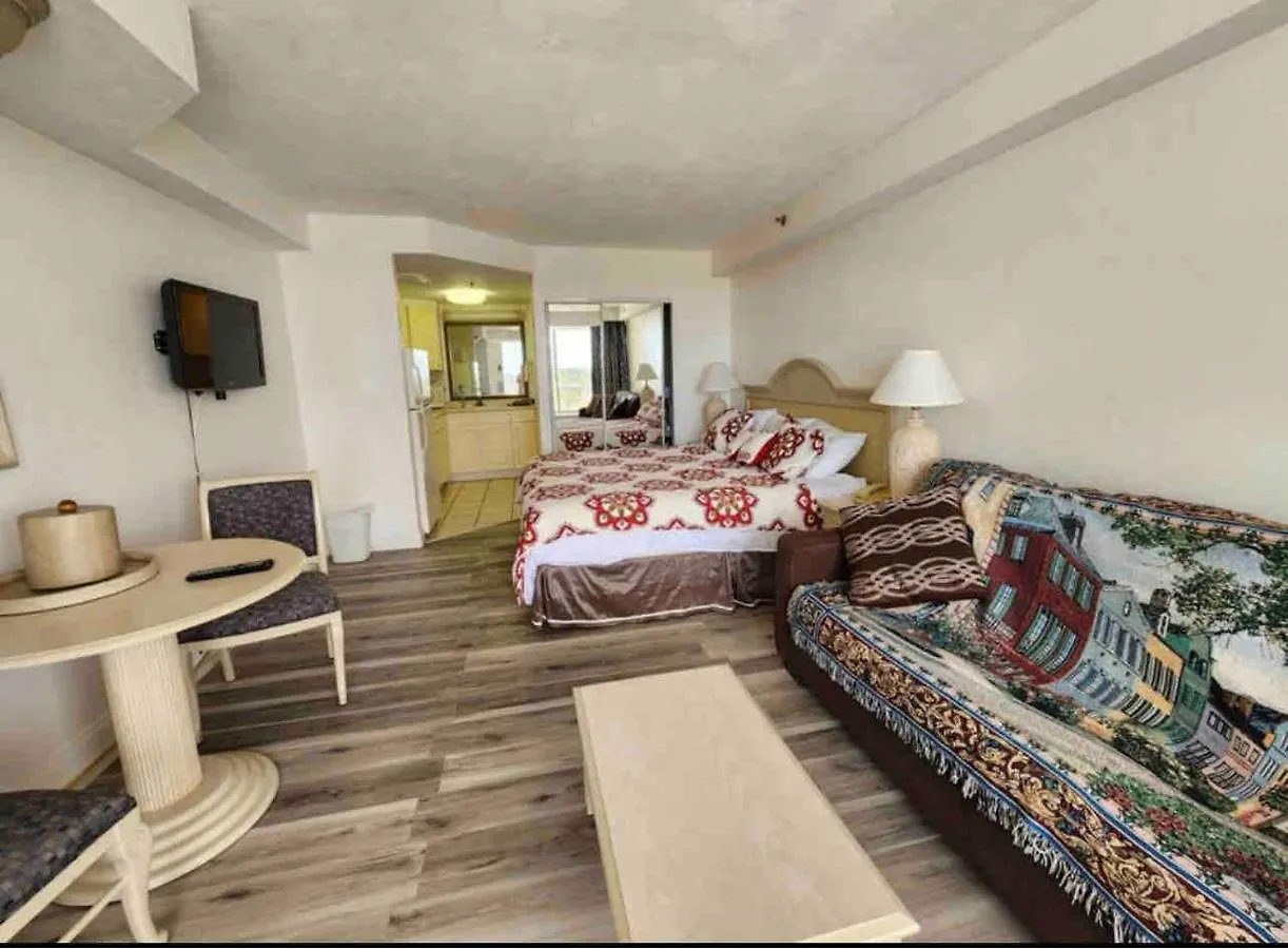 Oceanfront Condo At Daytona Beach Resort דירה
